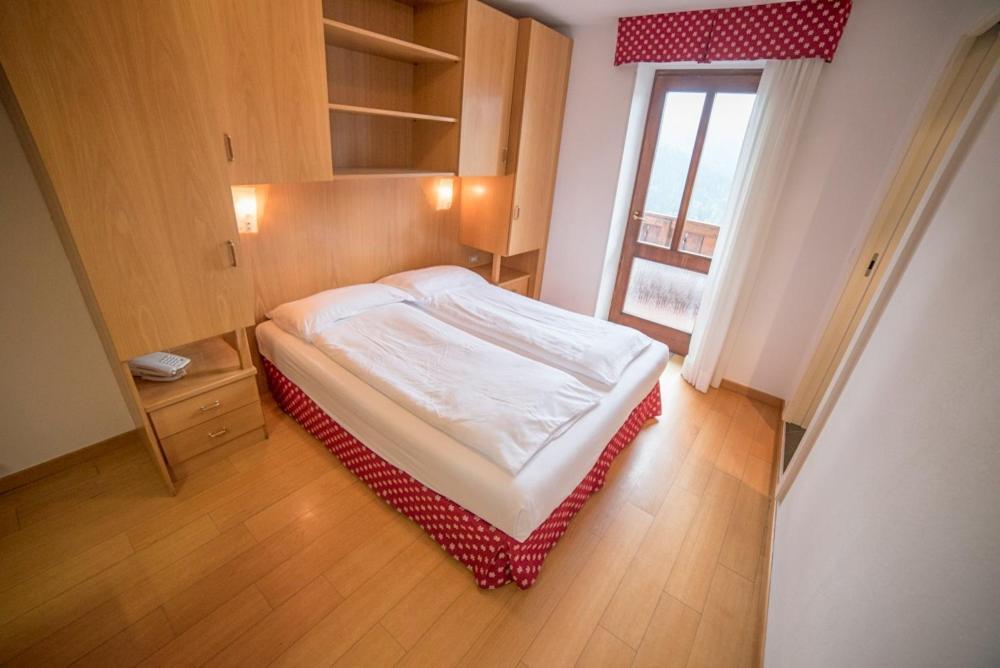 Hotel Due Spade โฟลกาเรีย ภายนอก รูปภาพ